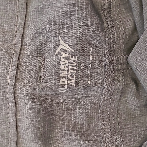 Shorts - Picture 3 of 3